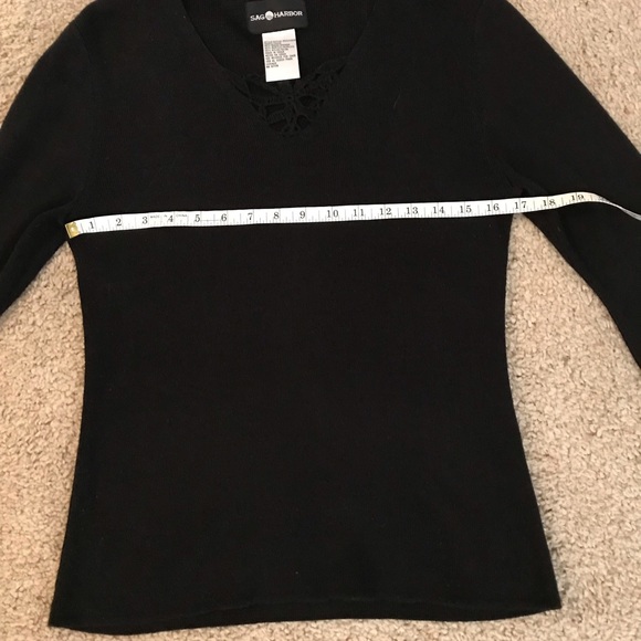 Sag Harbar V-neck sweater - Picture 10 of 12